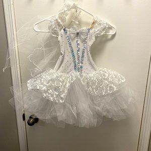 Wedding dress costume